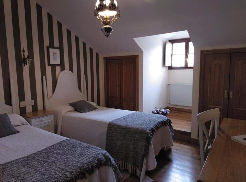 Hotel Rural Oscos Villanueva de Oscos Eksteriør bilde